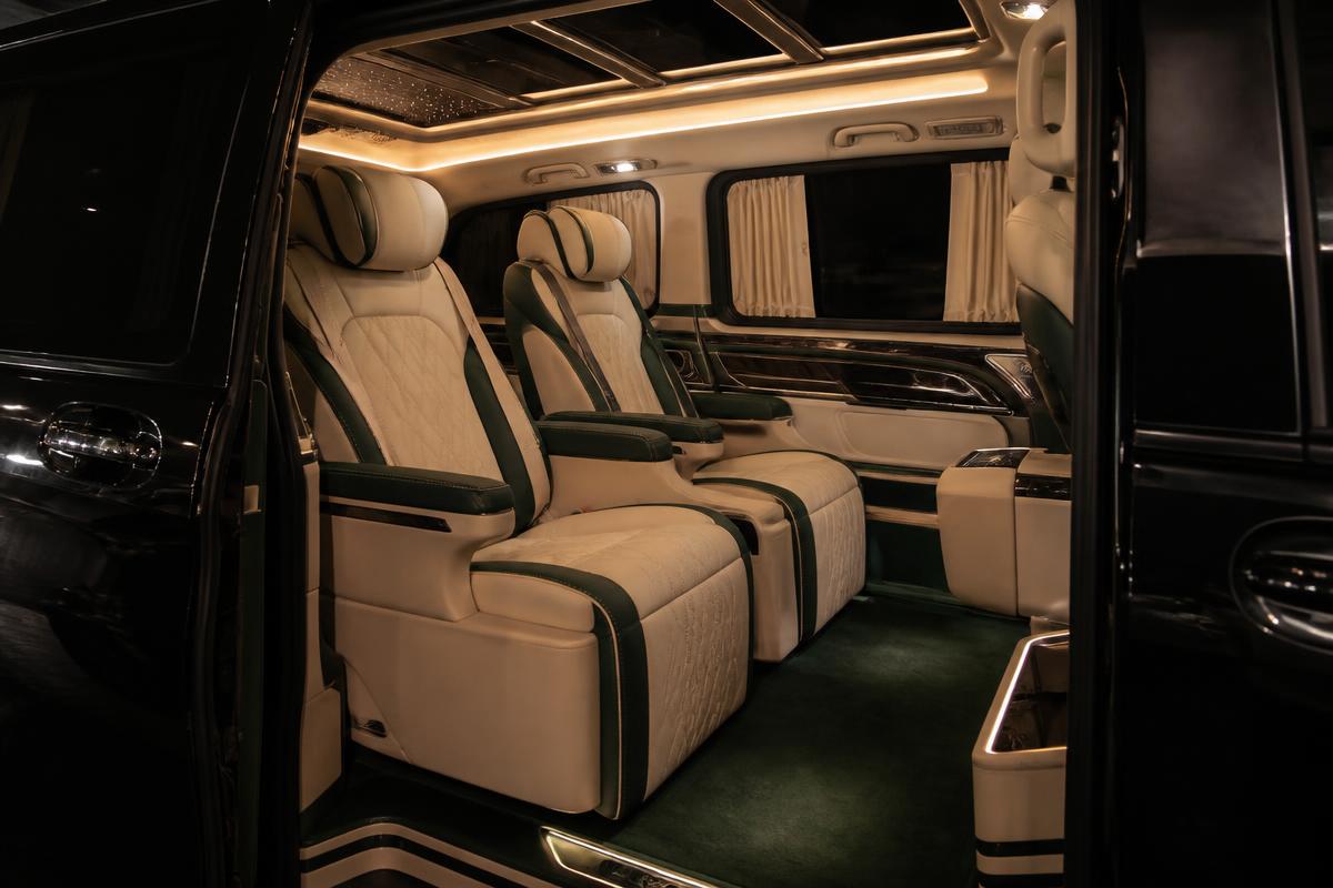Luxury VELORA van interior